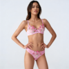 Komplet buduarowy Blossom Reverie – Pastel Floral Ensemble
