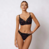 Komplet buduarowy Midnight Strawberry – Playful Noir Set